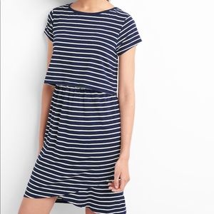 GAP Nursing Dress Small
